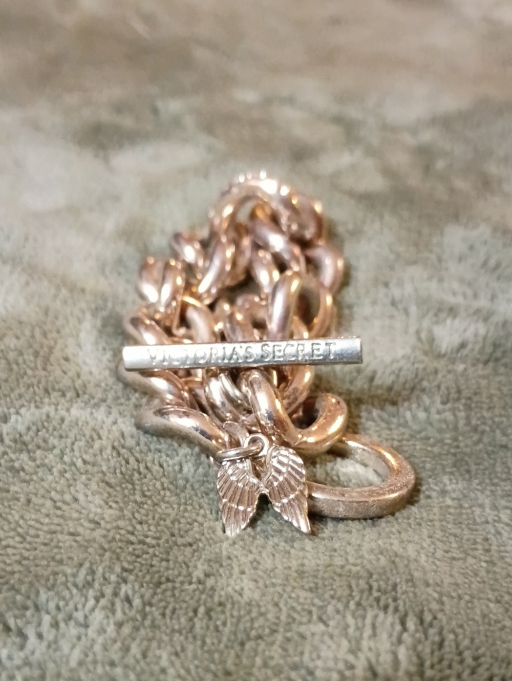Victoria's Secret Rose Gold Chain Bracelet with Wing Charm Bar